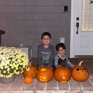 Meet your Posher, Todd